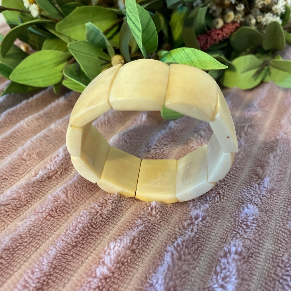 Bracelet - Picture 2 of 2